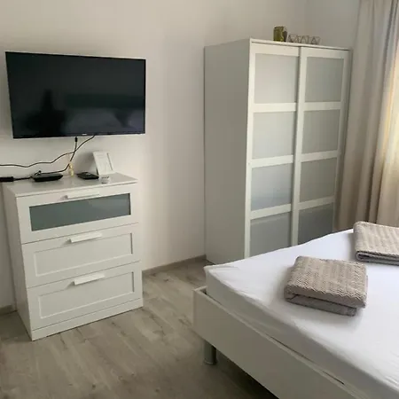 Sanela- Apartman Za Bezbrizan Odmor Crikvenica Exterior photo